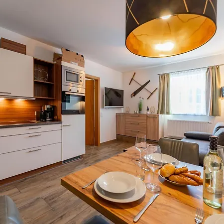 Tauern Mitterwirt 125 *